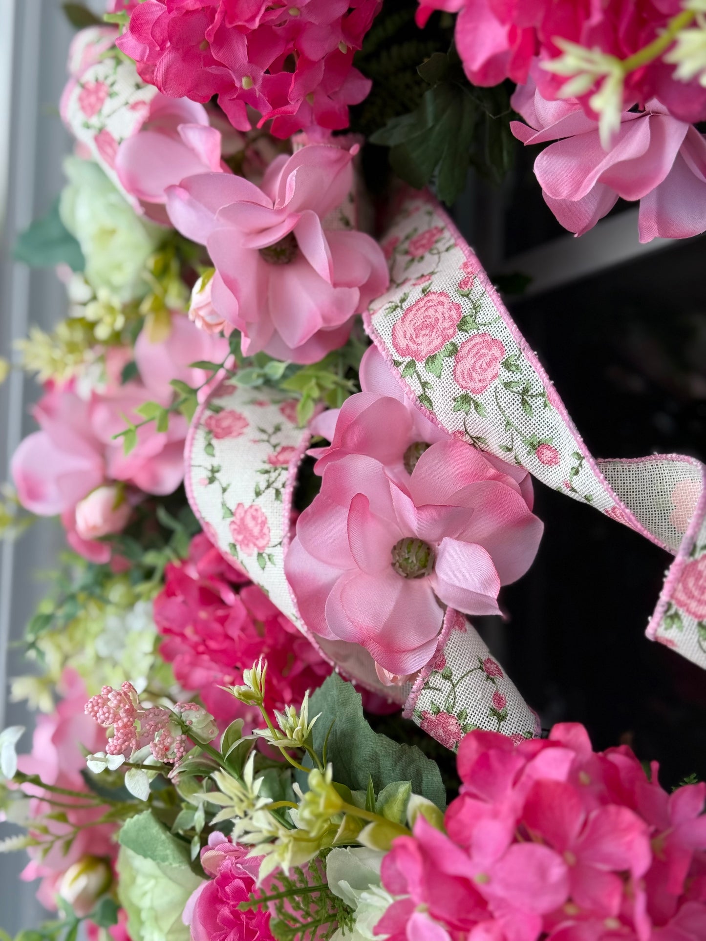 Beautiful Floral Grapevine