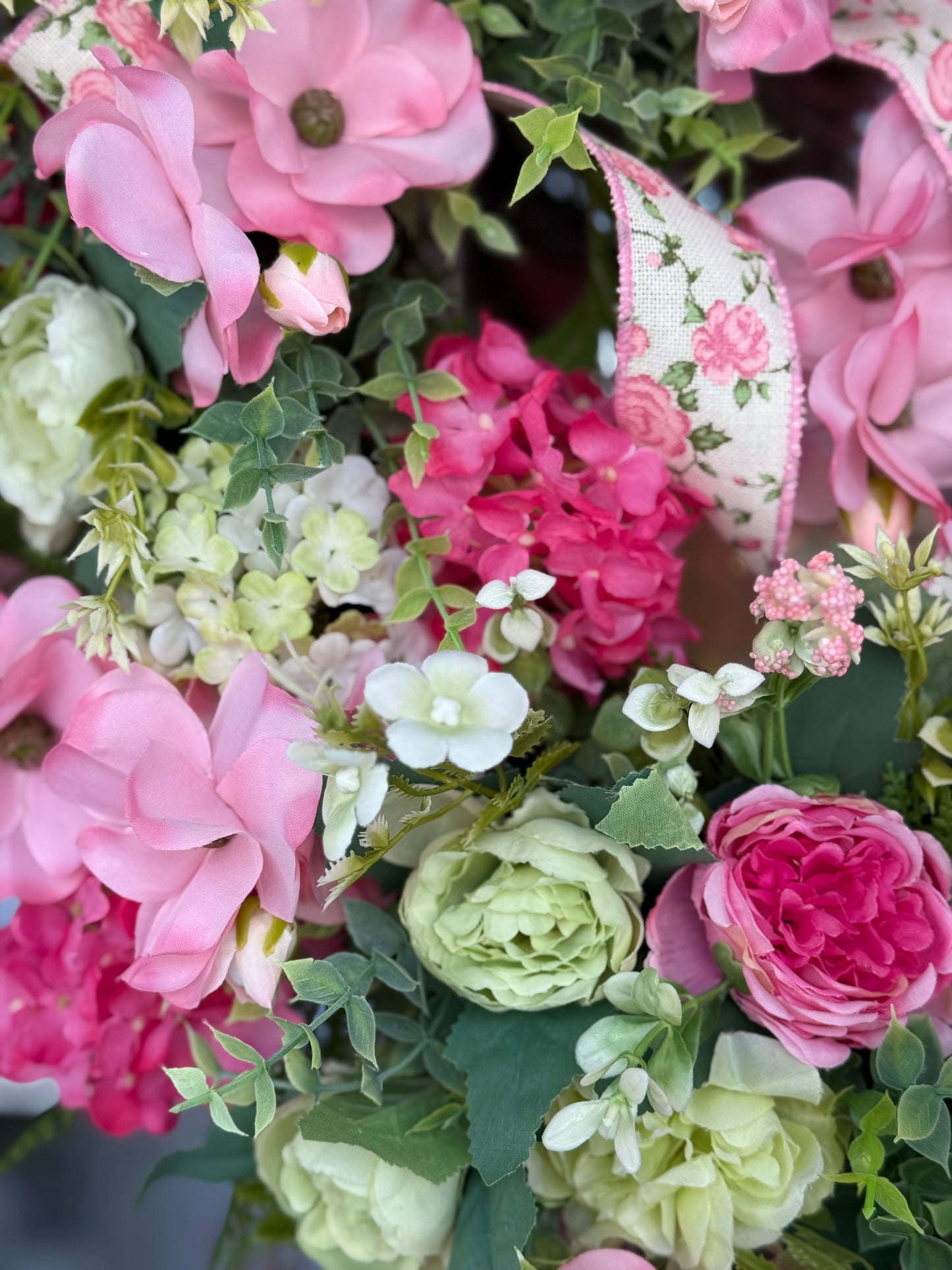 Beautiful Floral Grapevine