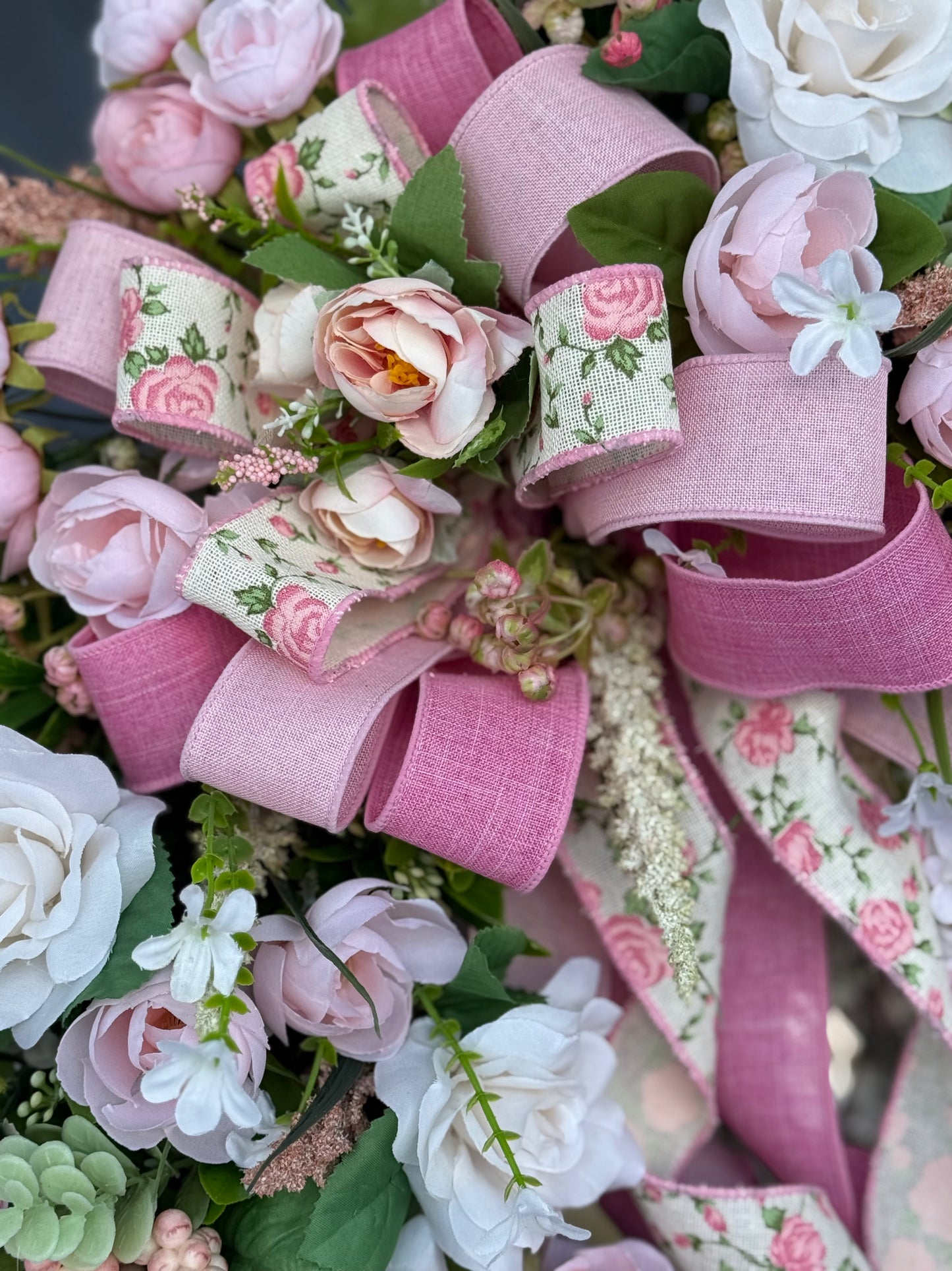 Beautiful Floral Grapevine